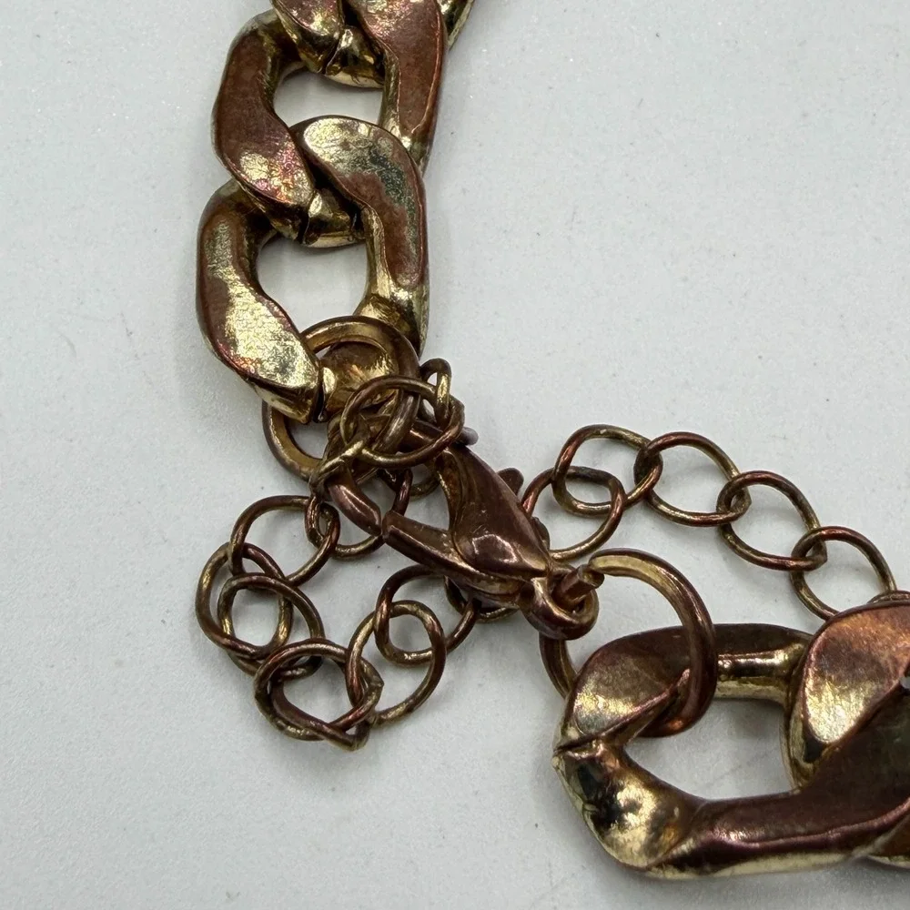 Gold Tone Rhinestone Lips Chunky Curb Chain Bracelet Statement Costume Jewelry